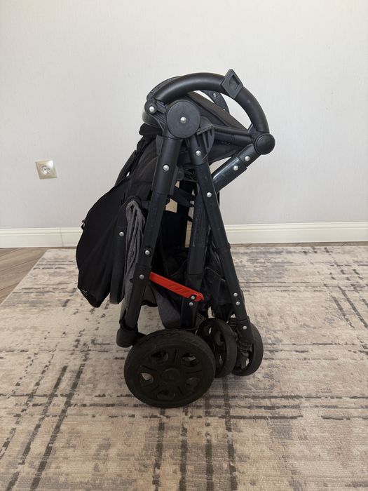 Продам коляску детскую