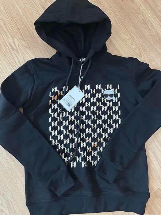 нов суйчар размер S