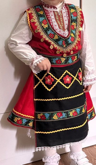 Детска народна носия