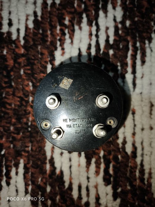 Вольтметр 1968 года