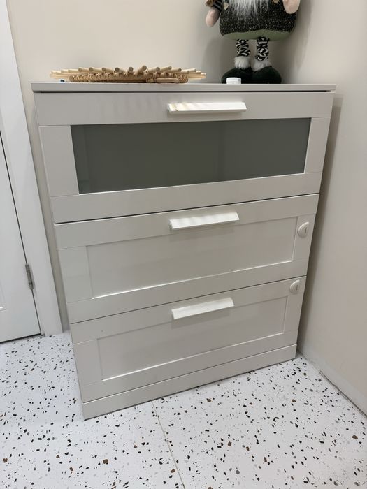 Продам комод белый Икеа
