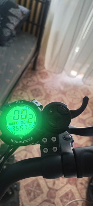 Văd trotineta dualtron mini