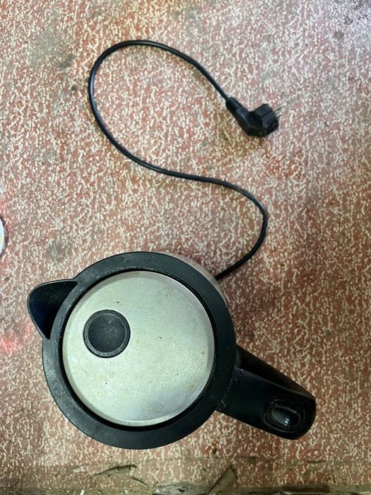 Продам чайники электрические