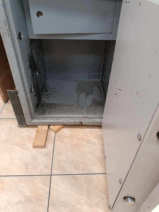 Сейф огнестойкий