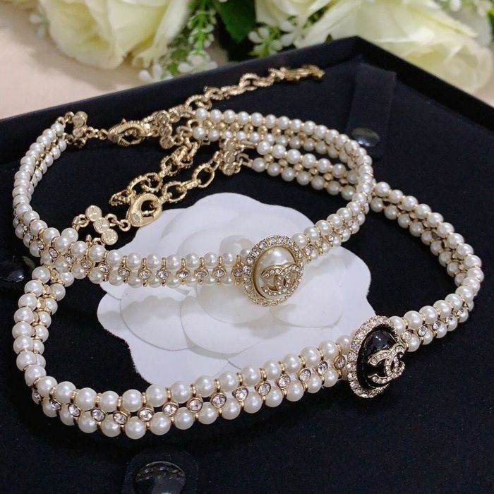 CHANEL дамско колие