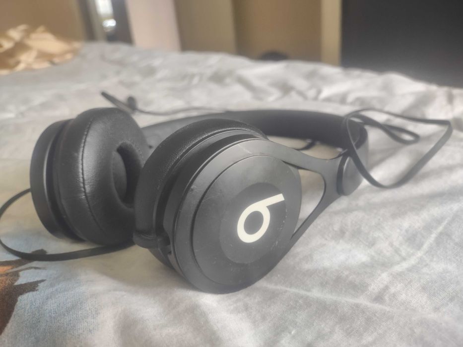 Beats by Dre кабелни слушалки