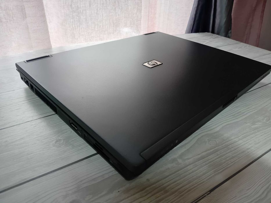 Retro Laptop HP compaq nc 6220 din 2005