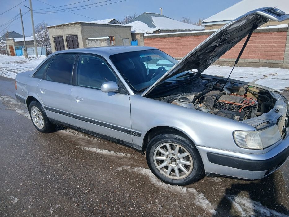 Продаю Ауди с4 2.8