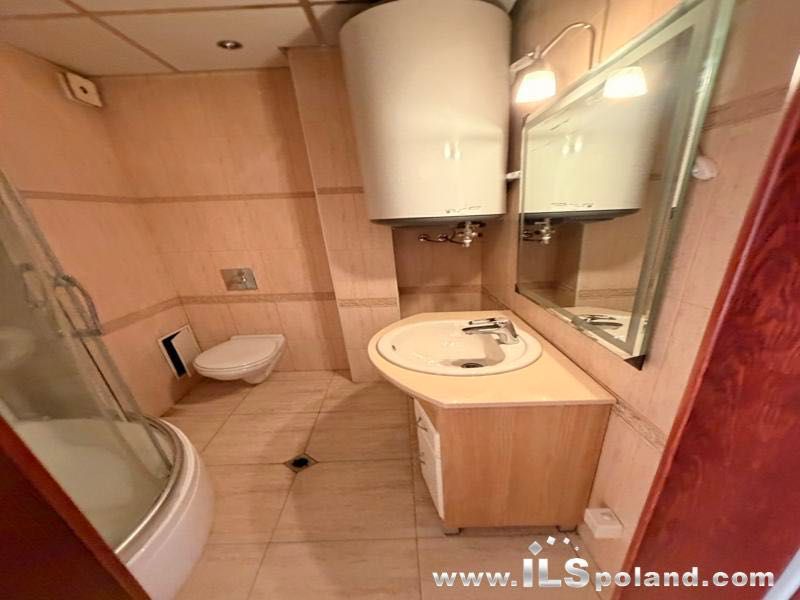 Продава се Многостаен апартамент в Варна, Окръжна болница - 195 кв.м за 1944 €/кв.м - Снимка #14