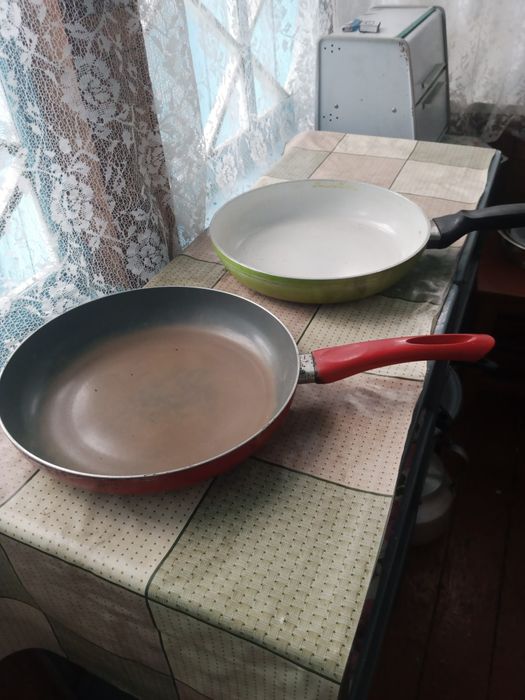 Сковорода стальная.