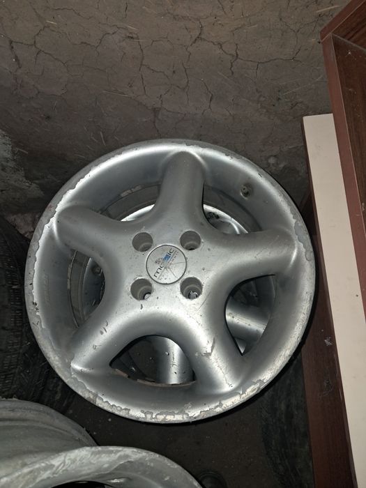 Продам диски r15