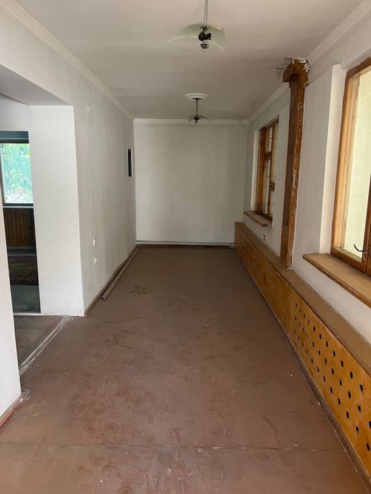 Продается 4,7 сот под строительство по горящей цене,срочно. Фасад 15,5