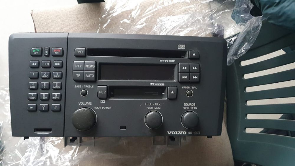 Radio casetofon Volvo original