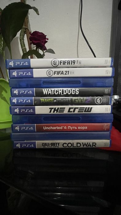 Продается  PS4 Pro