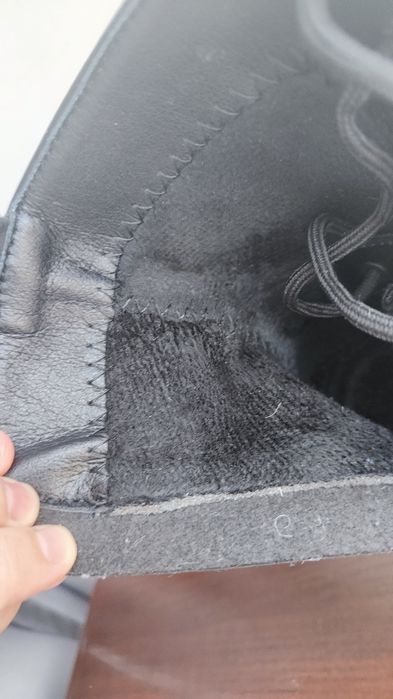 Продам демисезонные ботинки