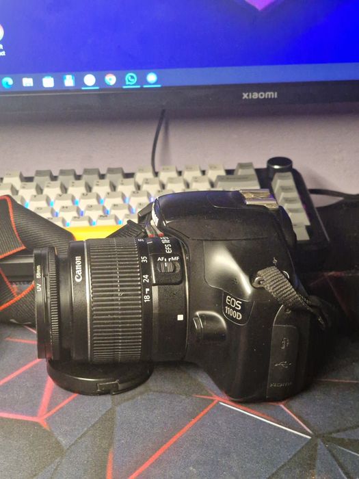 Фотоаппарат       .