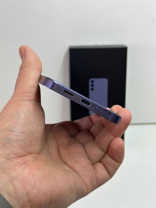 Продам Samsung S24 Plus 256г