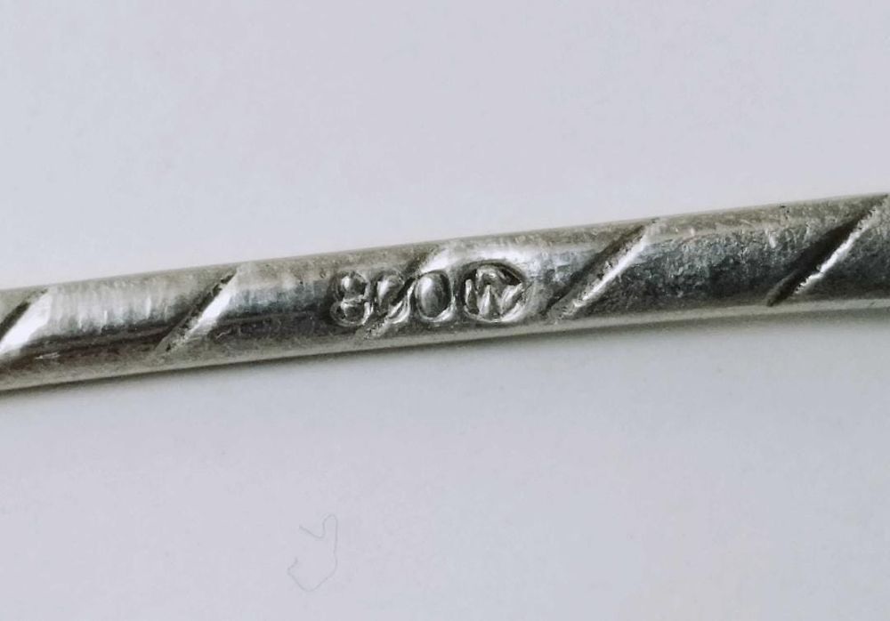 Lingurita argint 800, model floral , Germania, pentru zahar, copii