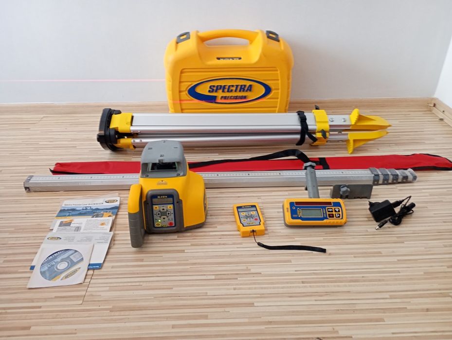 Nivelă laser Spectra GL 412 N cu pantă