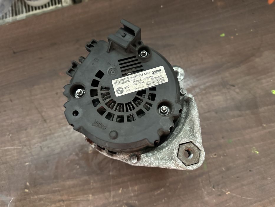 Alternator bmw f10 f30 x3 f25 2.0d n47