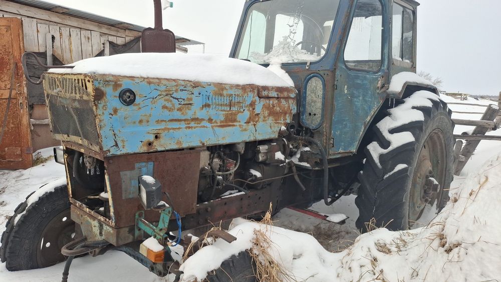 Трактор белорус продам