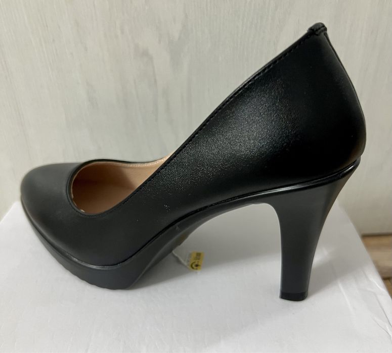 Туфли женские, черные