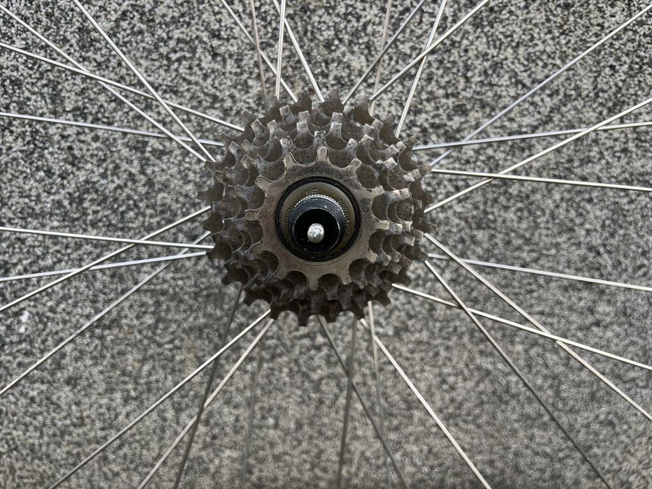 Vand roti 28 Shimano Dura Ace 7200 bicicleta cursiera semicursiera