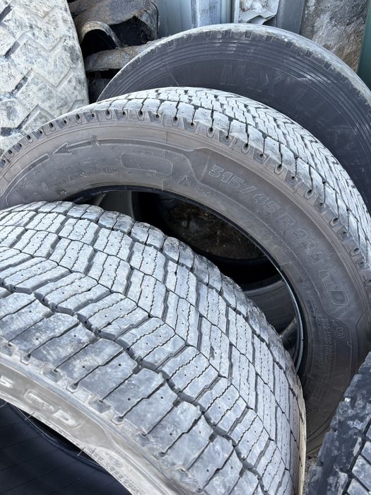 Гуми 315/45/22.5 Michelin за Мега