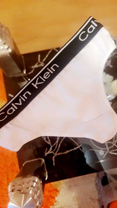 Lenjerie intima tanga Calvin Klein 100%bumbac