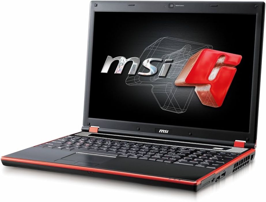 Лаптоп MSI GT725