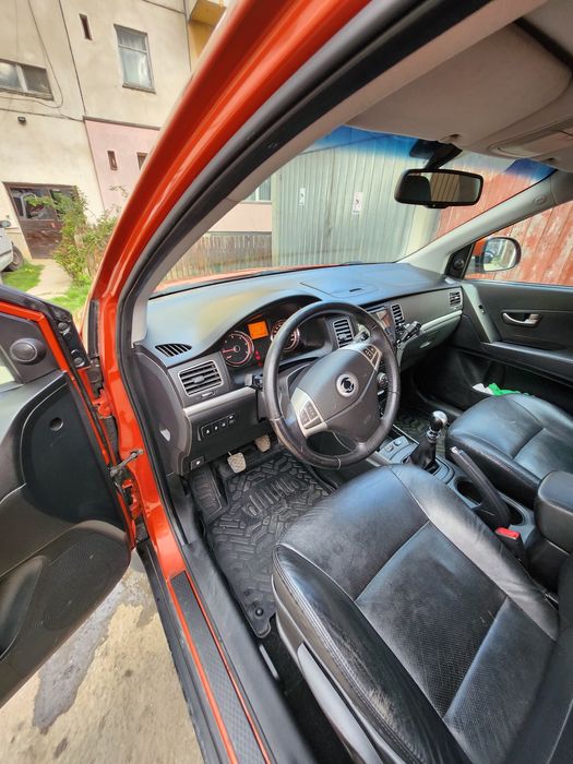 Vand sangyonk korando  an 2011 motor 2 litri   motor 2 litri 175 cp