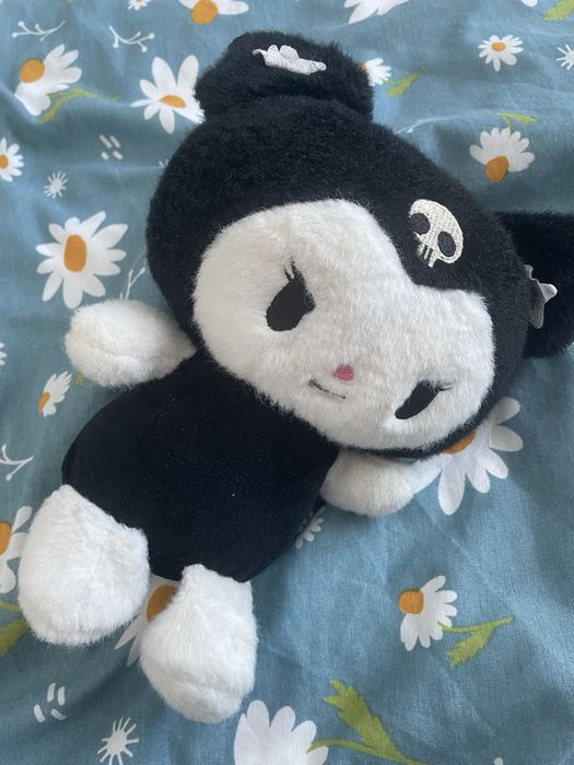 Plus kuromi,in stare foarte buna.,fara pete si defecte !