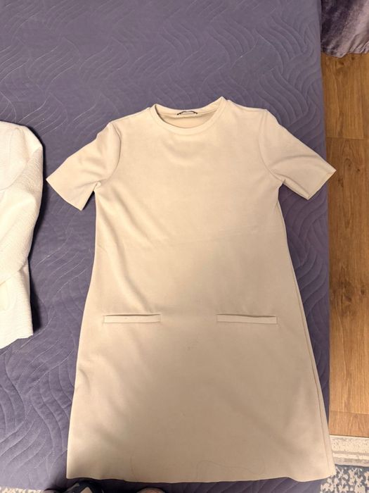 Пиджак ZARA новая,насила 2раза