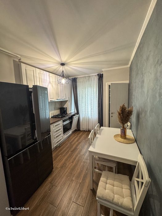 Apartament premium cu 2 camere de închiriat, zona UMFST, Spital Județean Mureș