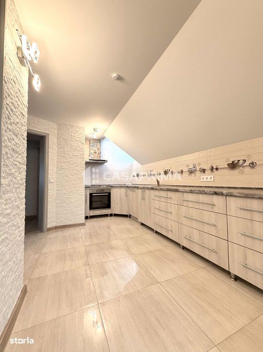 Casă premium de închiriat în Miroslava – 450 mp utili, teren 1.711 mp