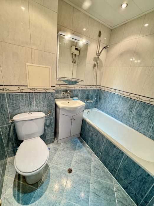 Дава се под наем Тристаен апартамент в София, Център - 100 кв.м за 767 € - Снимка #5