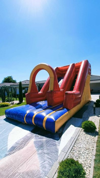 Vând tobogane  gonflabile