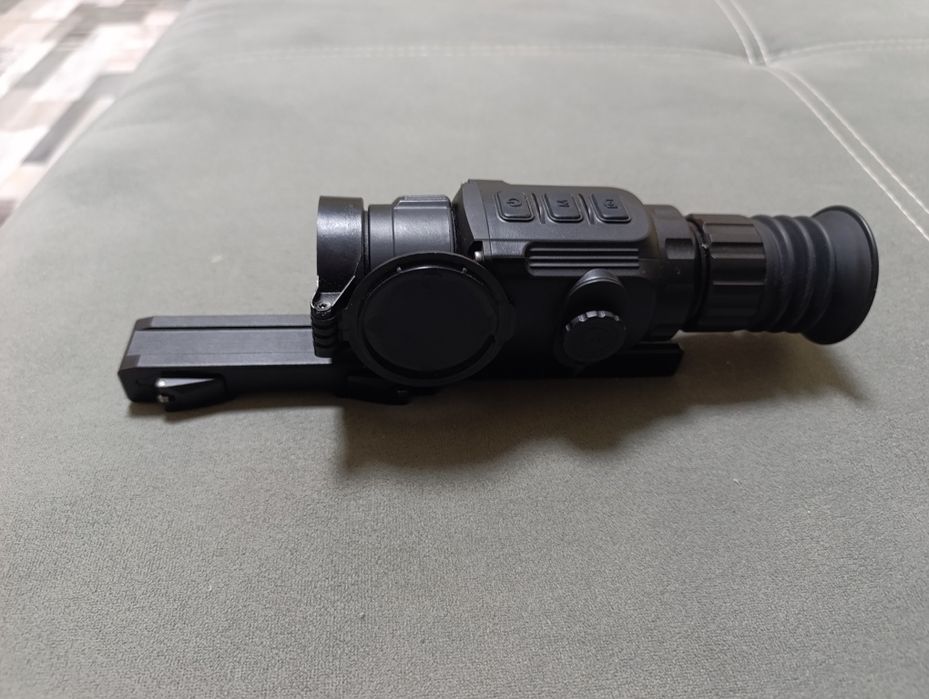 Термоприцел night pearl fox 35