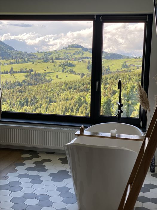 Villa Maria -Cabană de închiriat pentru grupuri/Piatra-Fantanele (B-N