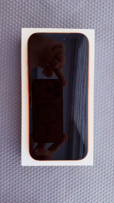 iPhone 17 Pro Orange 256