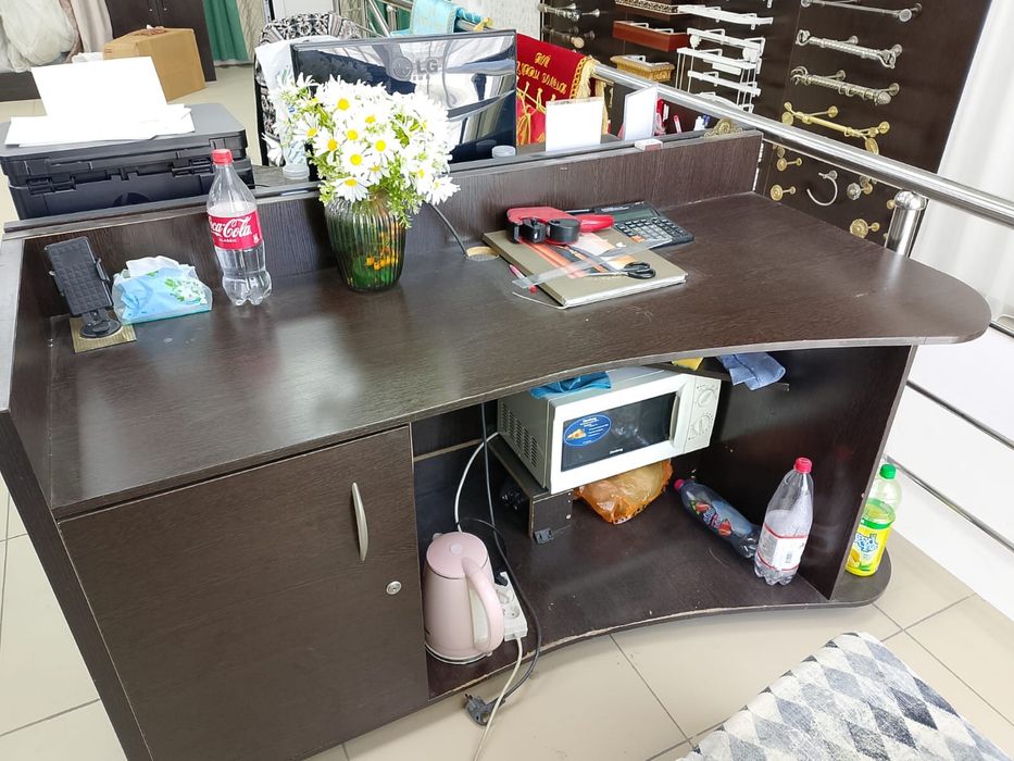 Мебель для салона штор