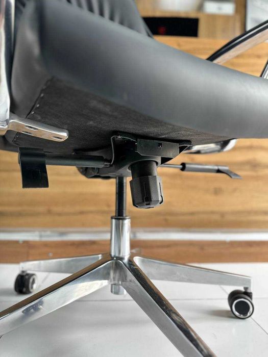 Кресло для офиса и дома -  Sadde