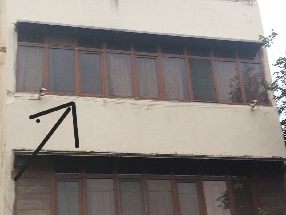 3 хоналик уй сотилади