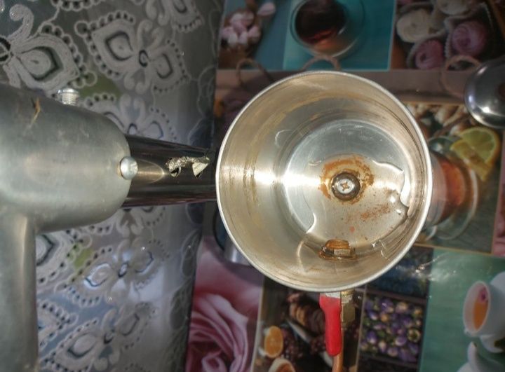 Европейская нитевдевательная машина