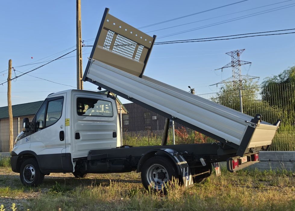 IVECO DAILY 35c15 ,50c15 ,65c15 an 2018 EURO6 basculabil trilateral  TR 5