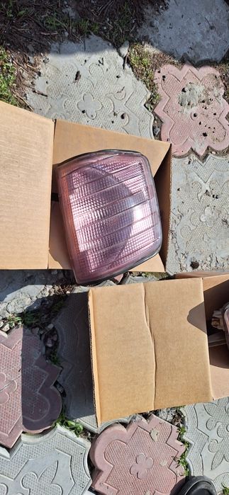 Поворотник Мерседес 190