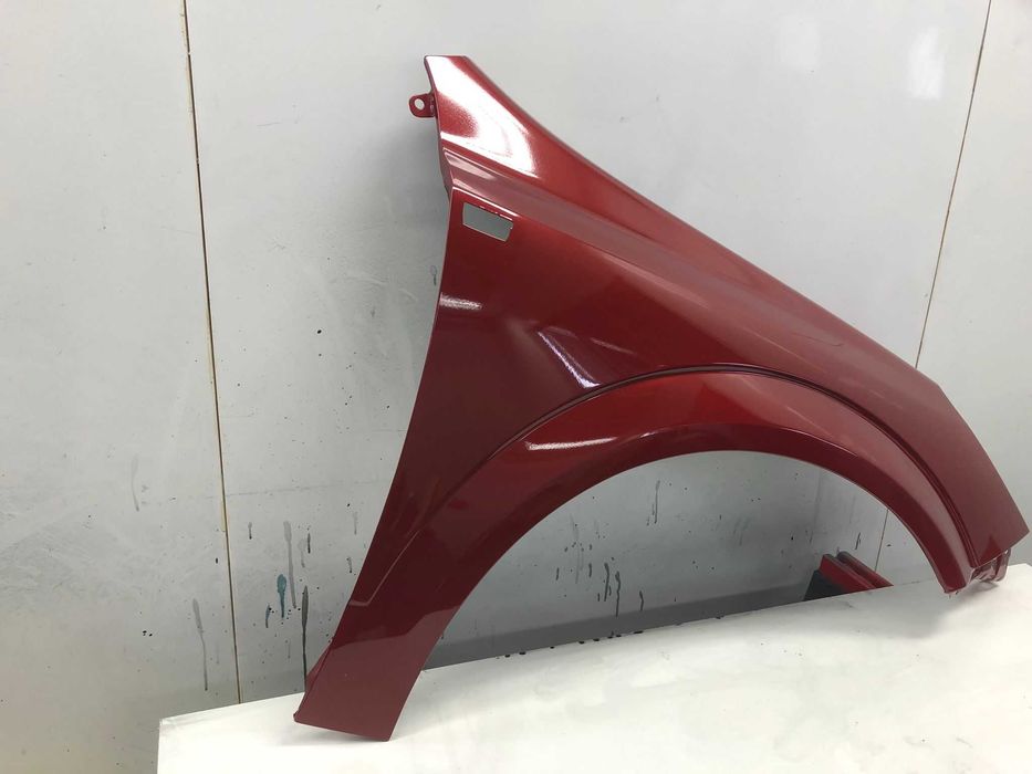 Aripa Fata Dreapta Opel Astra H 2004-2009 (2GU (Rosu))