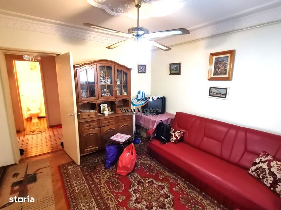 Apartament 4 camere semidecomandat, etaj 3, Maratei 2
