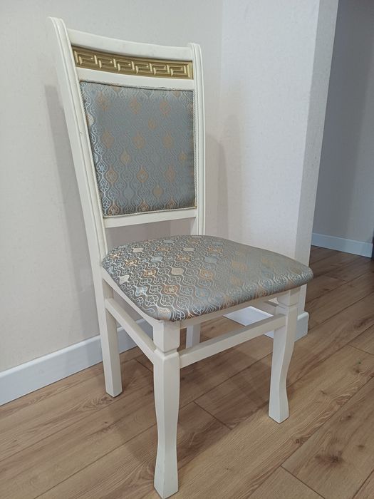 Стулья для дома и гостиной