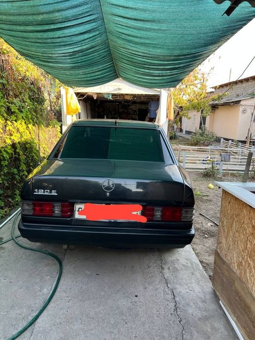 Продается Мерседес 190